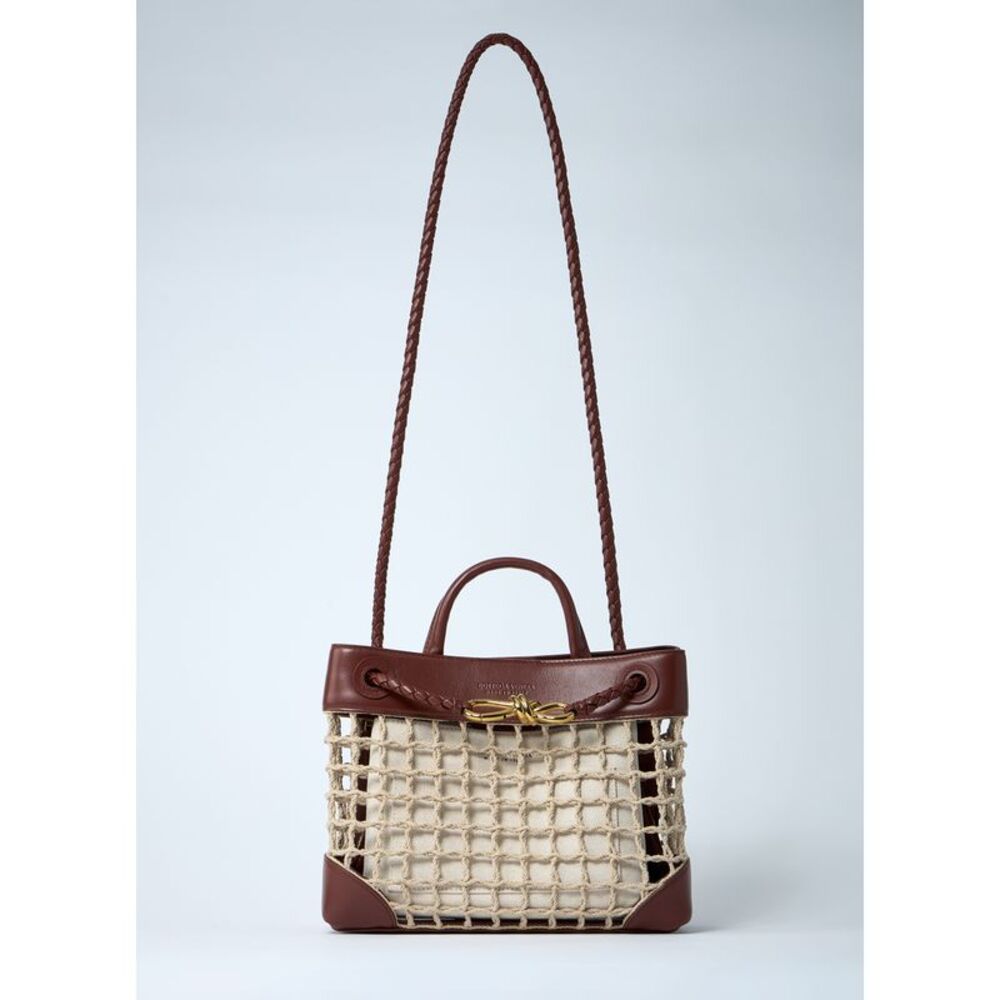 Bottega Veneta Women Small Andiamo Handbag - Picture 6 of 7